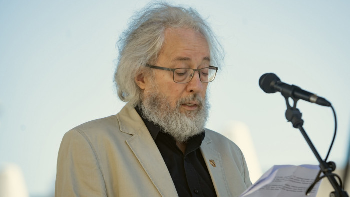 Hogyan fogunk ezután „sebőzni”? – zenészek, közéleti személyeségek búcsúznak