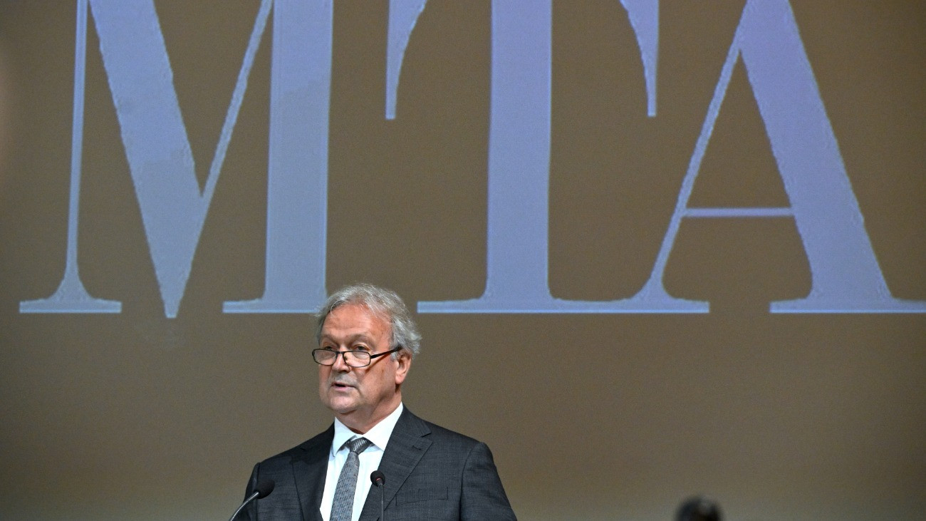 Freund Tamás: alapvető politikai változás előtt áll az ország, a tudomány és az Akadémia