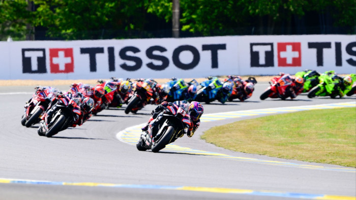Aprilia-tripla és egy csúnya baleset a Francia Nagydíjon – videó