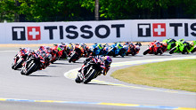 Aprilia-tripla és egy csúnya baleset a Francia Nagydíjon – videó