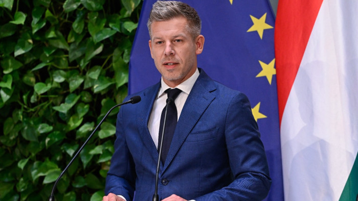 Magyar Péter rendkívüli sajtótájékoztatót tart kedd reggel