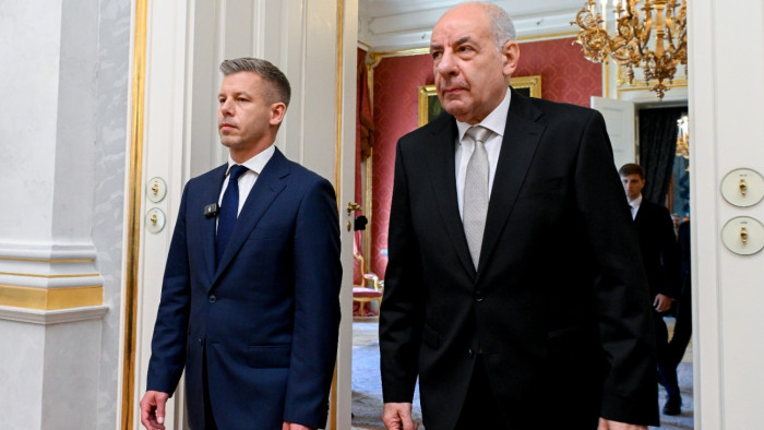 Magyar Péter: Sulyok Tamás alkotmányos puccskísérlete elbukott – videó
