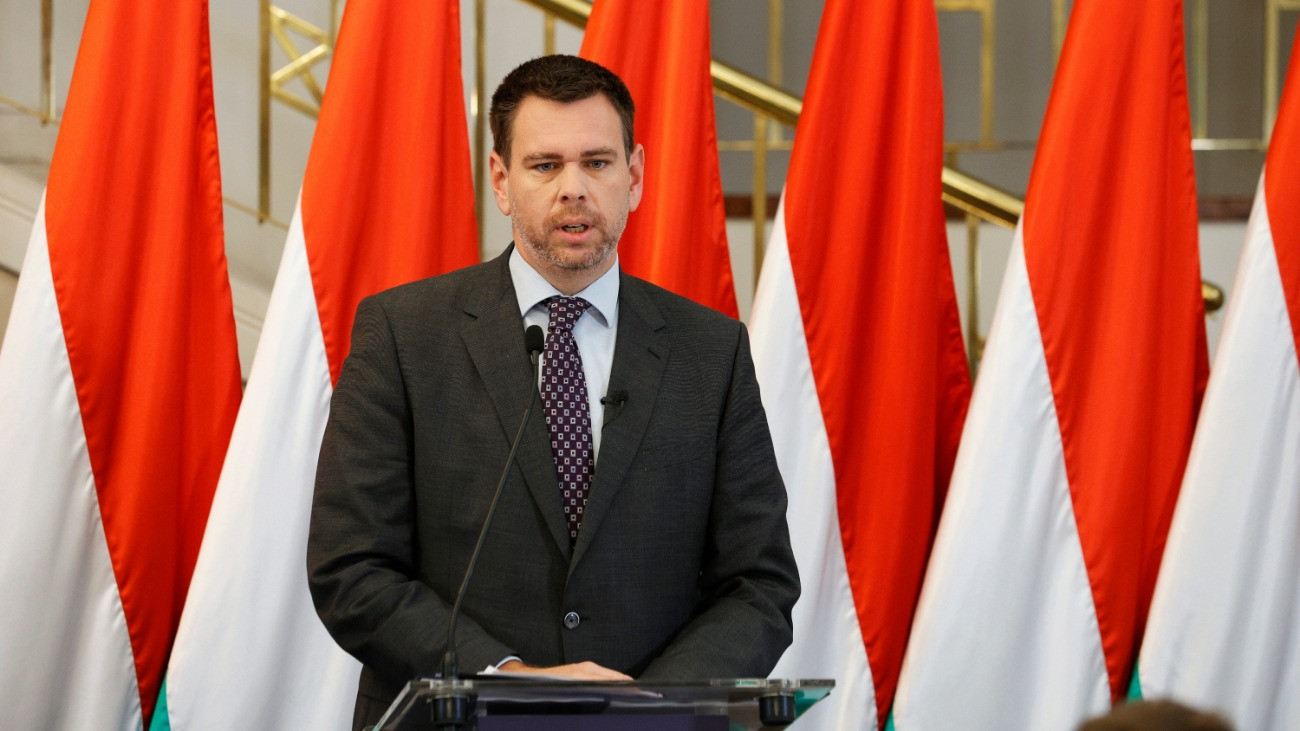 Mire költjük a 6000 milliárd forint uniós pénzt és mik a feltételek? – Vitézy Dávid elmondta a részleteket