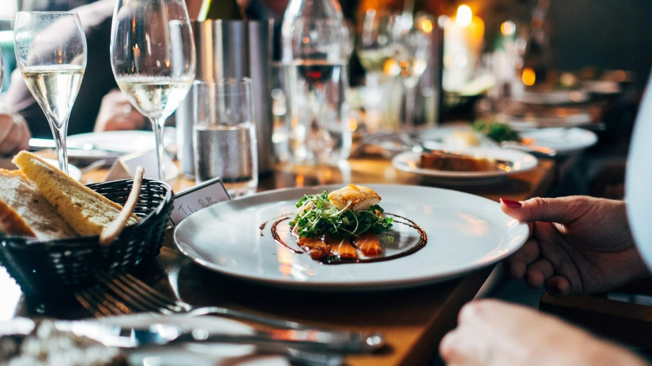 Gerendai Károly a Platán Gourmet megszűnéséről: nálunk még hiányzik az a réteg, amelyik el tudná tartani a fine dining éttermeket