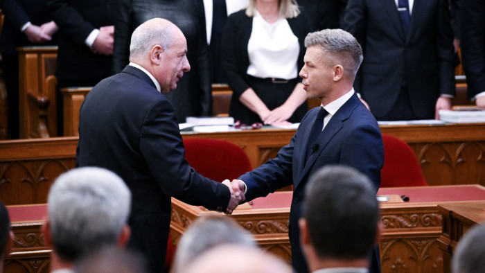 Sulyok Tamás: egy esetben biztosan nem mondhat le az elnök, ha a miniszterelnök ezt parancsba adja neki