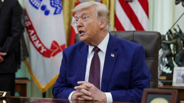 Szélesedik a háború, újabb csapásokat mértek Iránra, Donald Trump nyilatkozatot tett