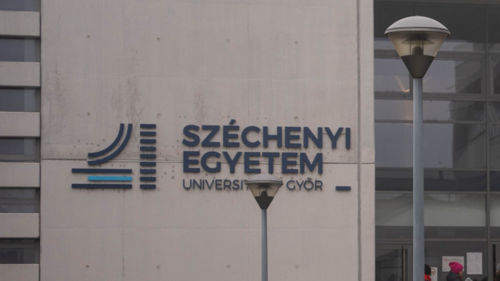 A Széchenyi Egyetem: a vitnyédi ingatlant oktatási célra újították fel