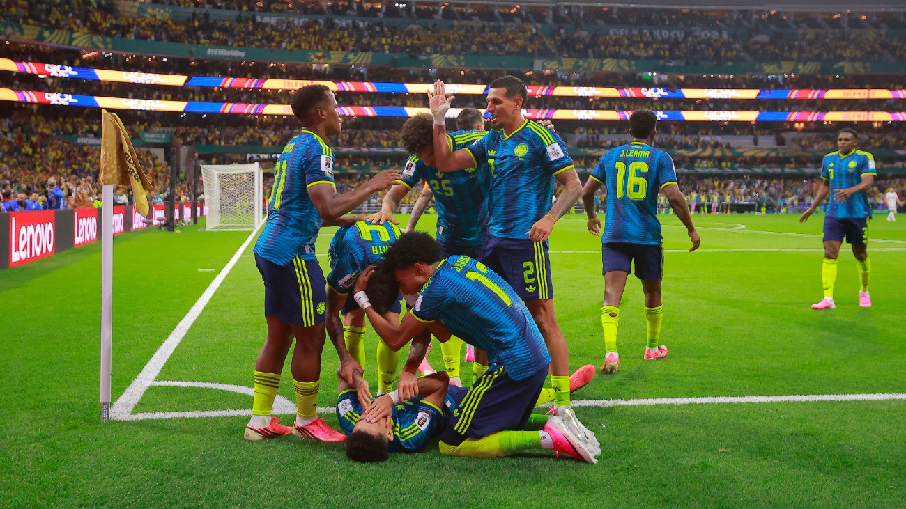 MEXICO CITY, MEXICO - JUNE 17: Luis Diaz of Colombia celebrates with his teammates after scoring the second goal of his team during the FIFA World Cup 2026 Group K match between Uzbekistan and Colombia at Mexico City Stadium on June 17, 2026 in Mexico City, Mexico. (Photo by Cesar Gomez/Jam Media/Getty Images)