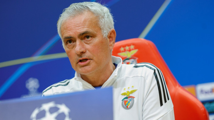 José Mourinho azt szeretné, hogy minél előbb kiessenek a Real Madrid játékosai
