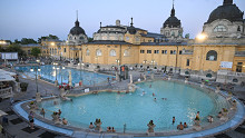 Így zajlik a Széchenyi felújítása – Mi lesz a többi budapesti fürdővel?