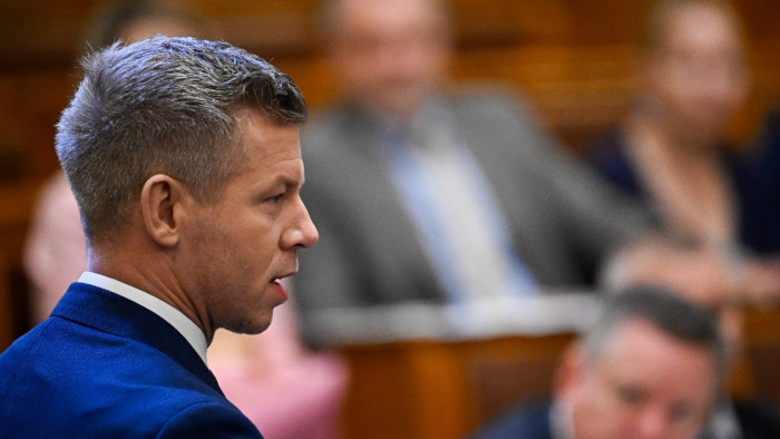 Magyar Péter: vasárnap leáll a paksi atomerőmű