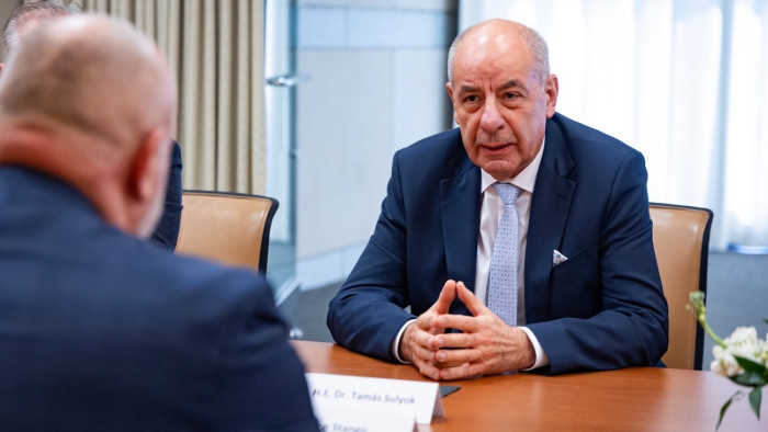 „Tovább is van. Mondjam még?” – Magyar Péter Sulyok Tamás útját firtatja