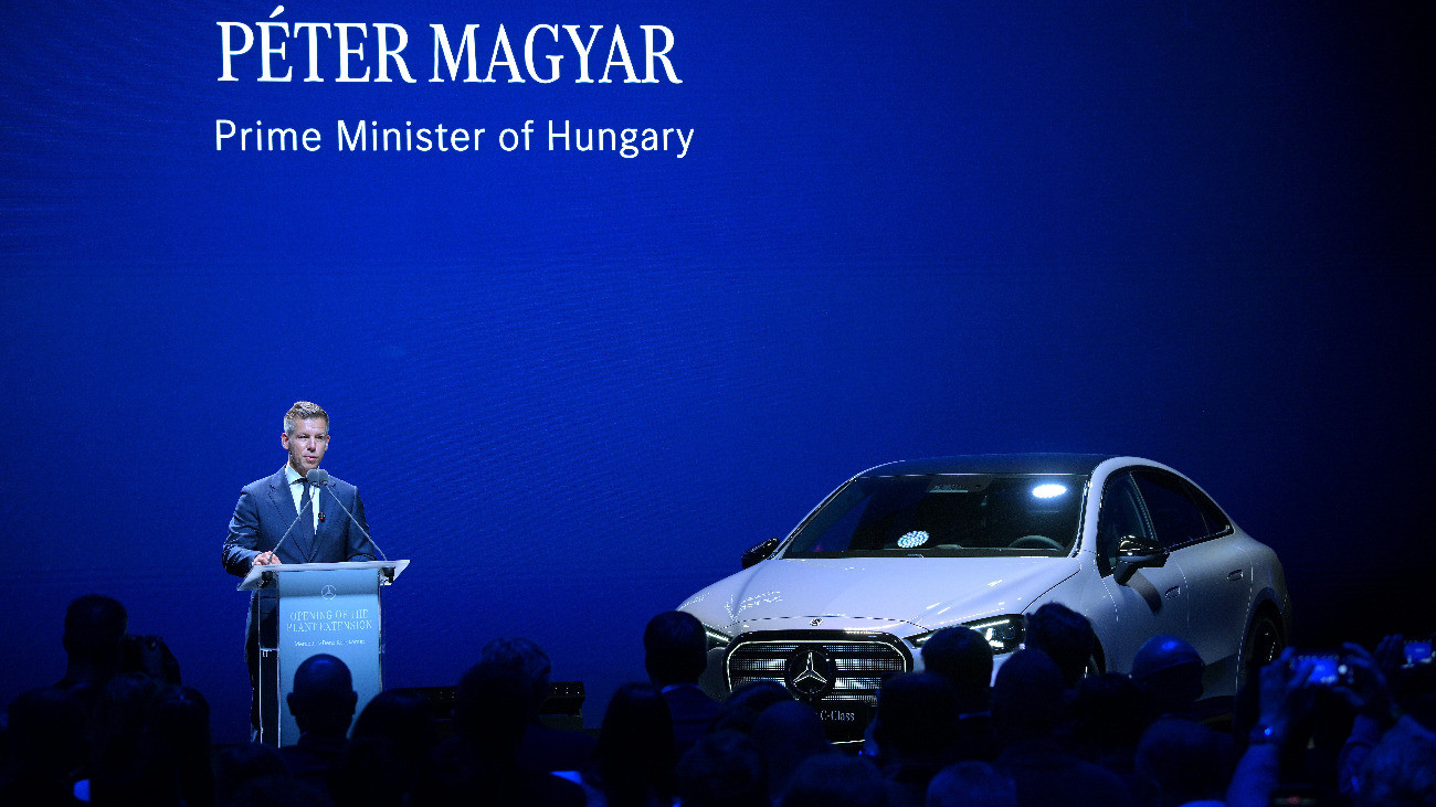 Magyar Péter: Európa legnagyobb Mercedes-üzeme létesült Kecskeméten