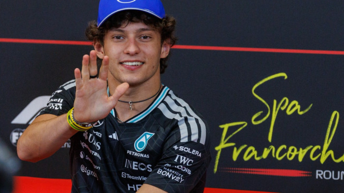 Antonelli a pole pozícióban Spában