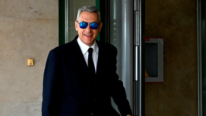 Lázár János: „életveszélyes”, ami most történik