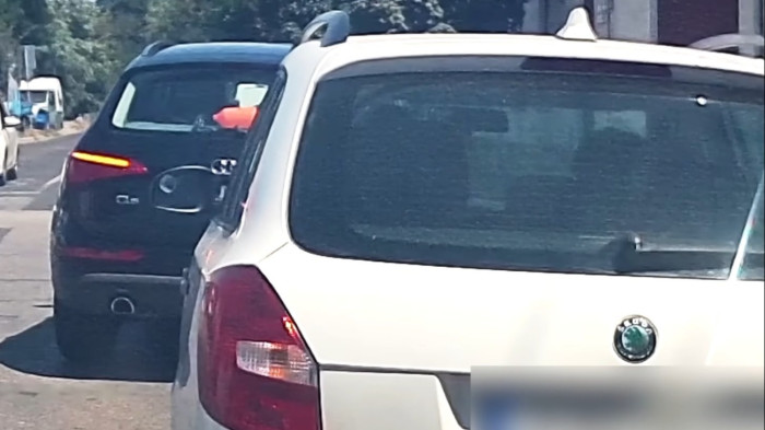 Nem díjazta a BRFK minden idők egyik leggátlástalanabb parkolását – videó