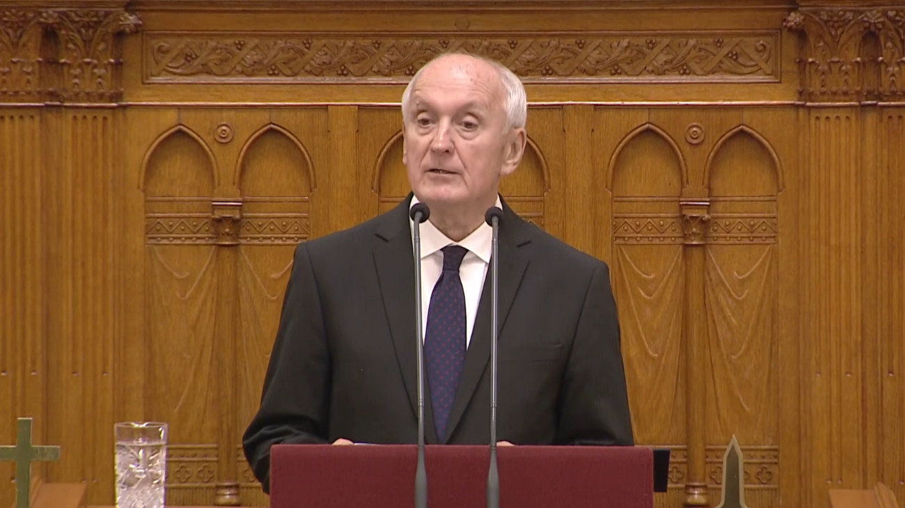 Baka András államfő beszéde a parlamentben megválasztása után: a társadalom mélyen megosztott, szembenézésre van szükség