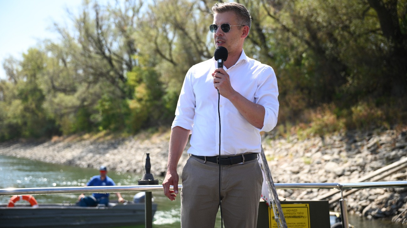 Magyar Péter: három évtizede nem látott komplexitású, nehézségű munka zajlik