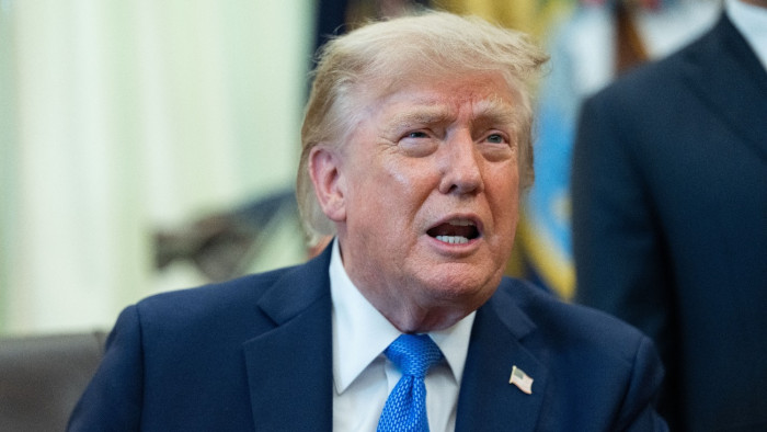 „Végül is még csak péntek este van” – Donald Trump provokatívan beszélt Iránról, ki tudja, hogy mire gondolt