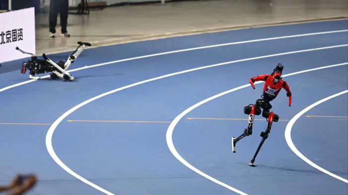 „Nyugdíjazta” Usain Bolt világrekord sprintjét egy humanoid robot – videó