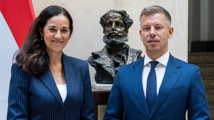 Magyar Péter megüzente a nagyköveteknek, hogyan mérik majd a teljesítményüket