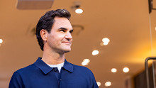 Rengetegen reménykednek – Roger Federer pályára lép és választ adott
