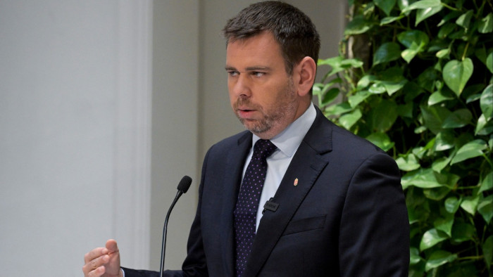Vitézy Dávid: büntetőfeljelentést tett az M6-os autópálya-koncesszió miatt a minisztérium
