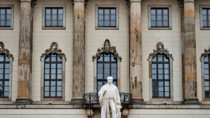 Három ok hátráltatja a magyar hallgatók Erasmus-programon való részvételét a HÖOK sajtófőnöke szerint