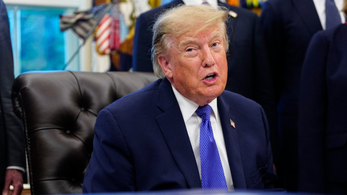 Trump összehívta a techóriásokat