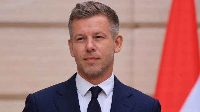 Magyar Péter üzent a kormány maratoni üléséről