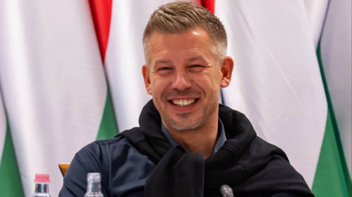 Magyar Péter üzent a kormány maratoni üléséről