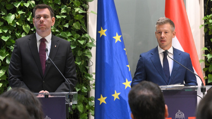 Bejelentésekkel érkezik Magyar Péter és Vitézy Dávid