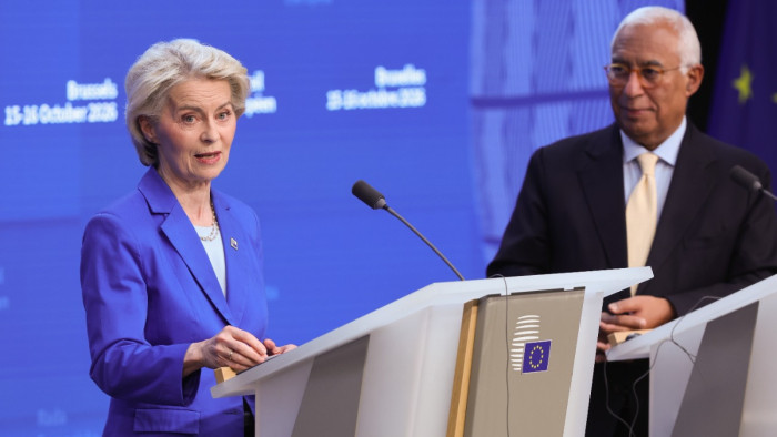 Kényszerzubbonyt emlegetett Von der Leyen – több fronton is lépne az EU