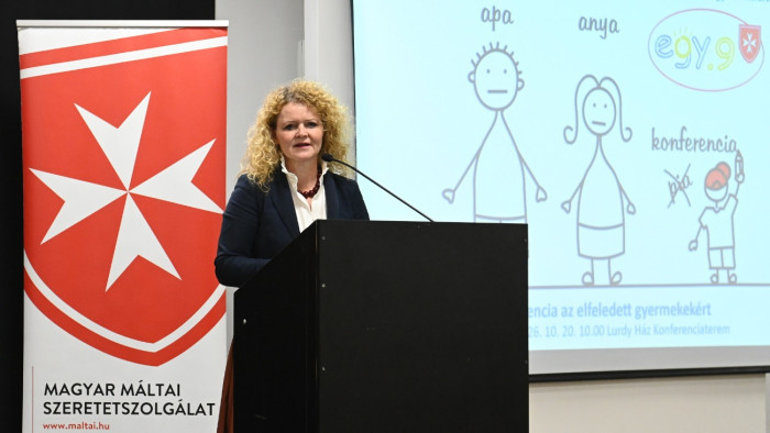 400 ezer gyerek él szenvedélybeteg családban Magyarországon